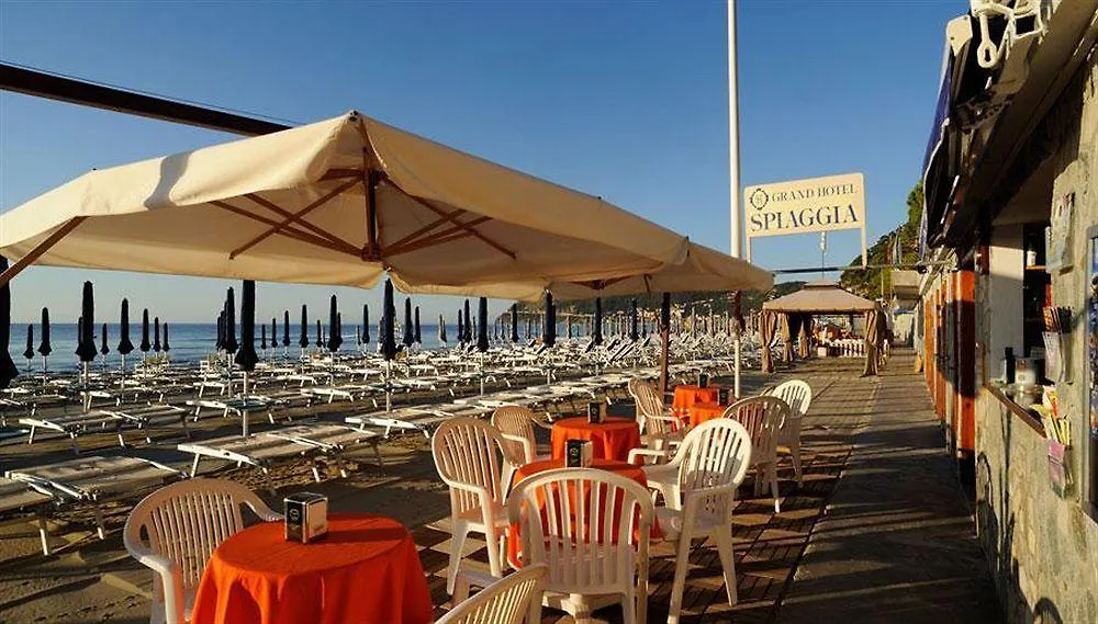 Grand Hotel Spiaggia Alassio 4*,