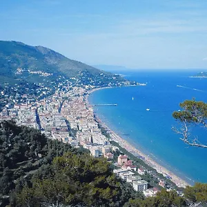 Danio Lungomare *** Alassio